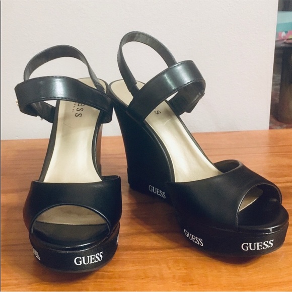 GUESS BRAND - Today Logo Wedge Sandal - Picture 6 of 7